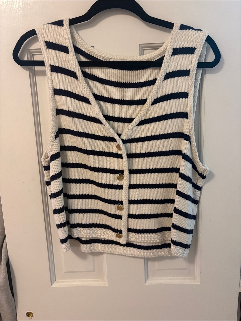 Abercrombie & Fitch White and Navy Striped Knit Tank Top